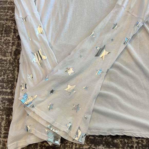 Michael Lauren White Flared Long Sleeve Tee with Silver Stars - Picture 5 of 5